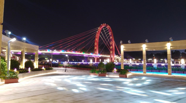 09.jpg