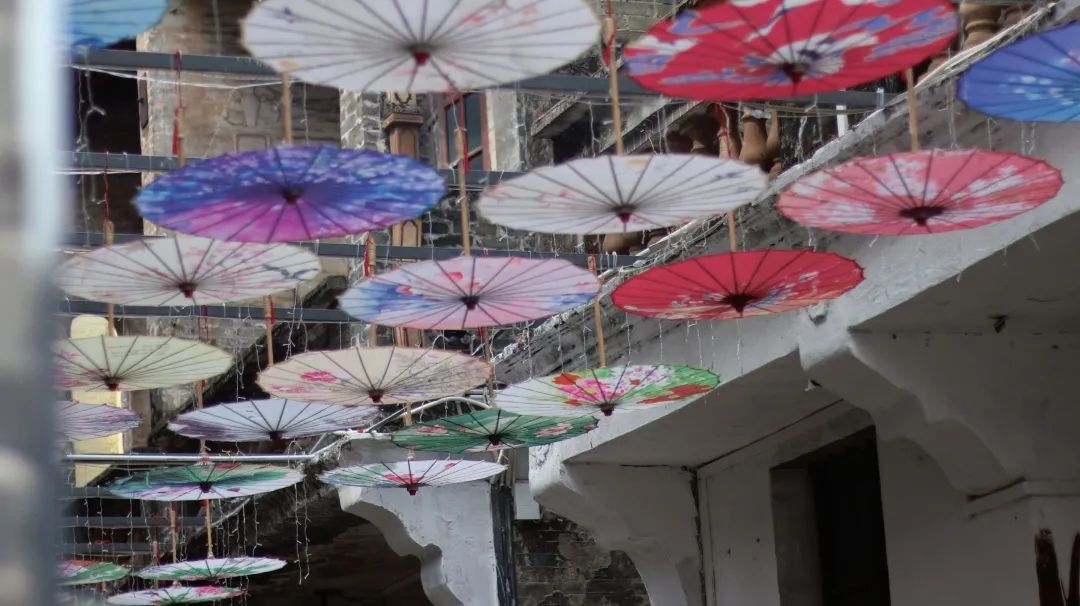 cb9b3ce4fa583a50cbd59377446b42d.jpg 图片