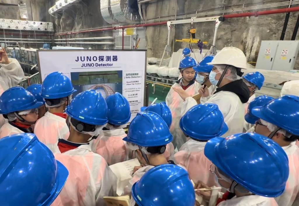 探寻地下700米的科学奥秘——市科技局组织春雨直播
少科院开展科普研学.docx_3